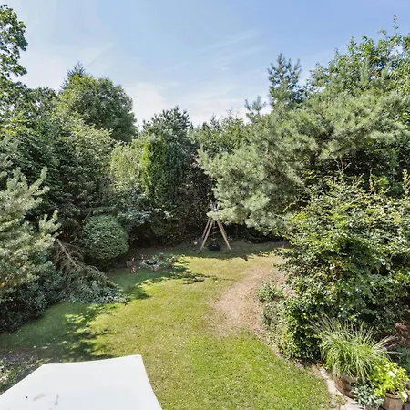 Dom wakacyjny Live In A 70s Oasis In The Middle Of The Forest Græsted