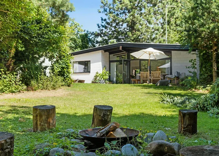 Live In A 70s Oasis In The Middle Of The Forest * Græsted